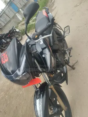 TVS Apache RTR 160 2V 2020 Black