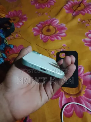 Apple iPhone 15 128 GB Green