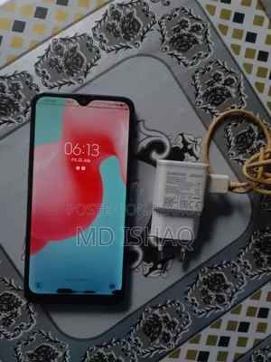 Samsung A10 32 GB Blue