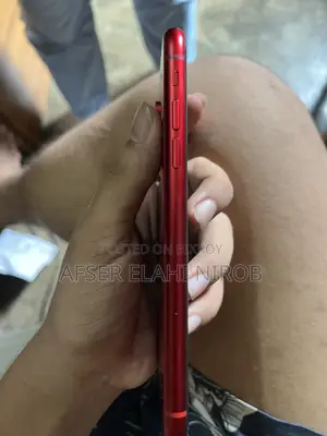 Apple iPhone XR 64 GB Red