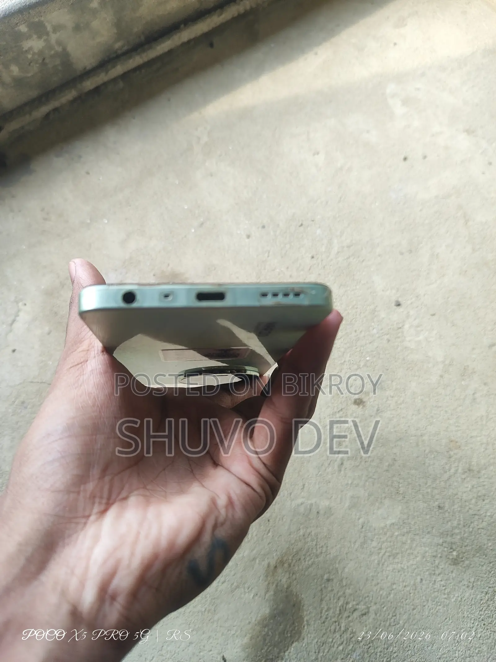 Realme 128 GB