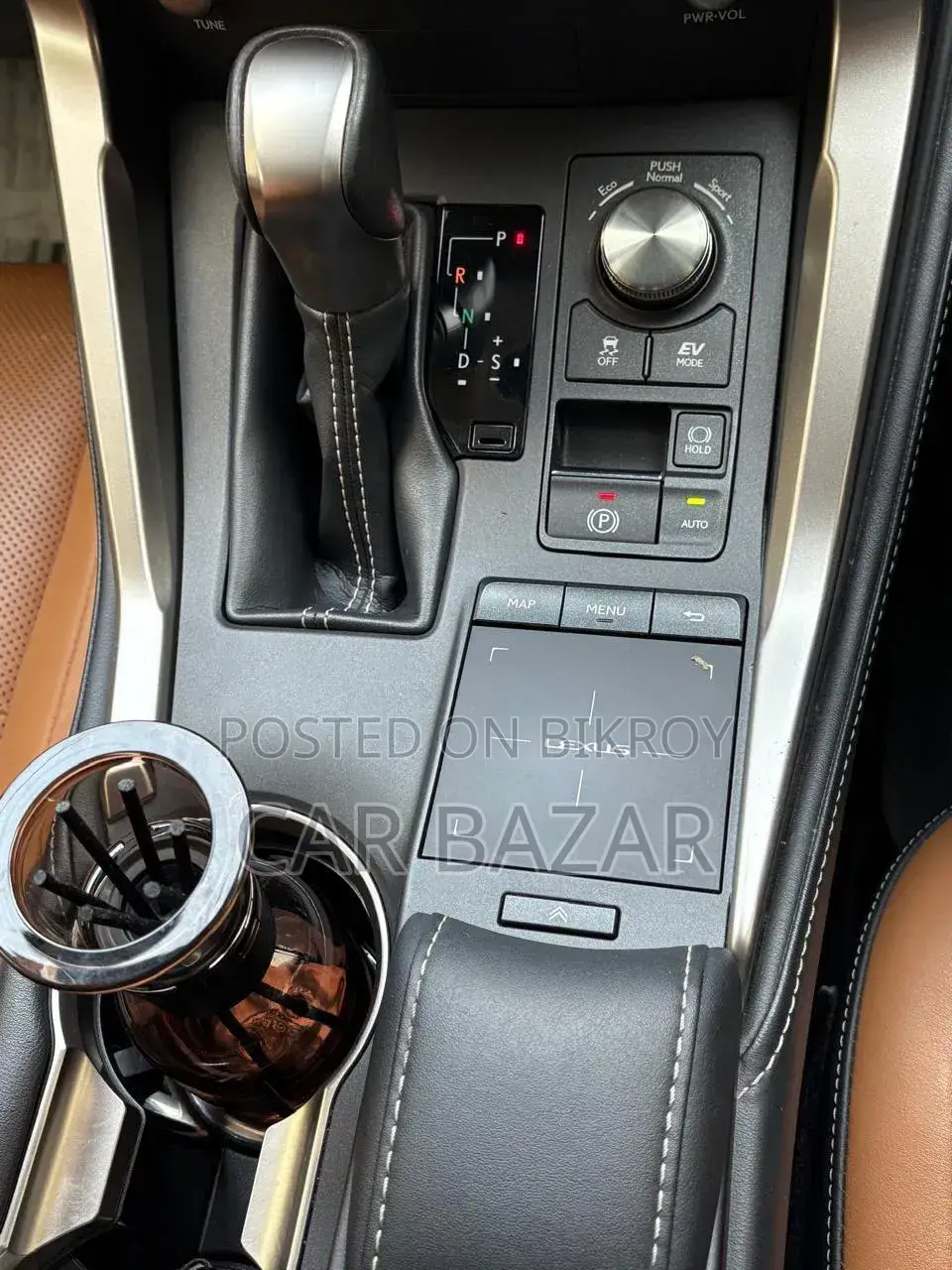 Lexus NX 2019 Pearl
