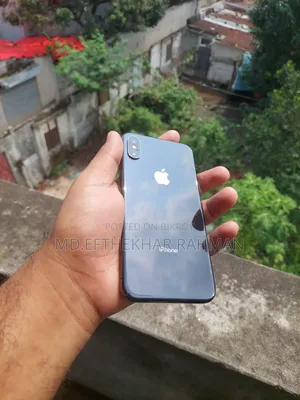 Apple iPhone X 64 GB Black