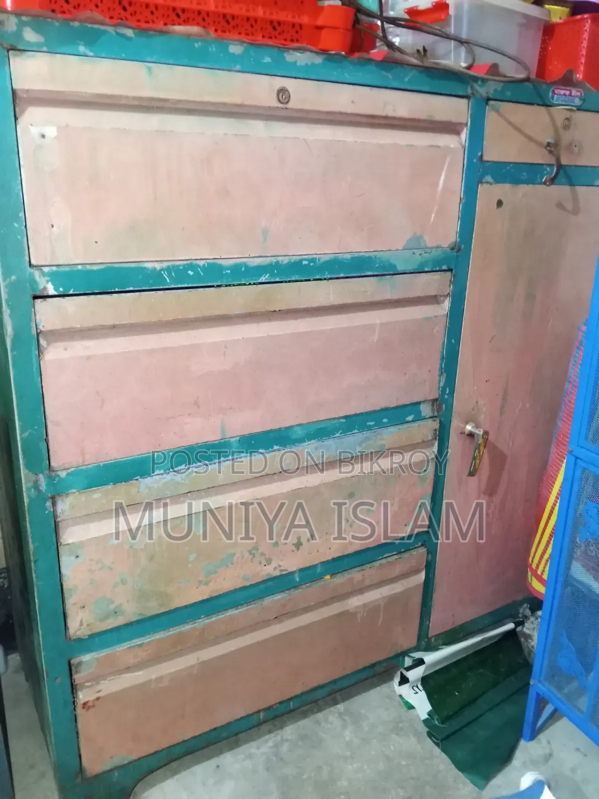 These 3 pieces of furniture will be sold! If anyone from Dhaka district wants to take them, please inbox.
