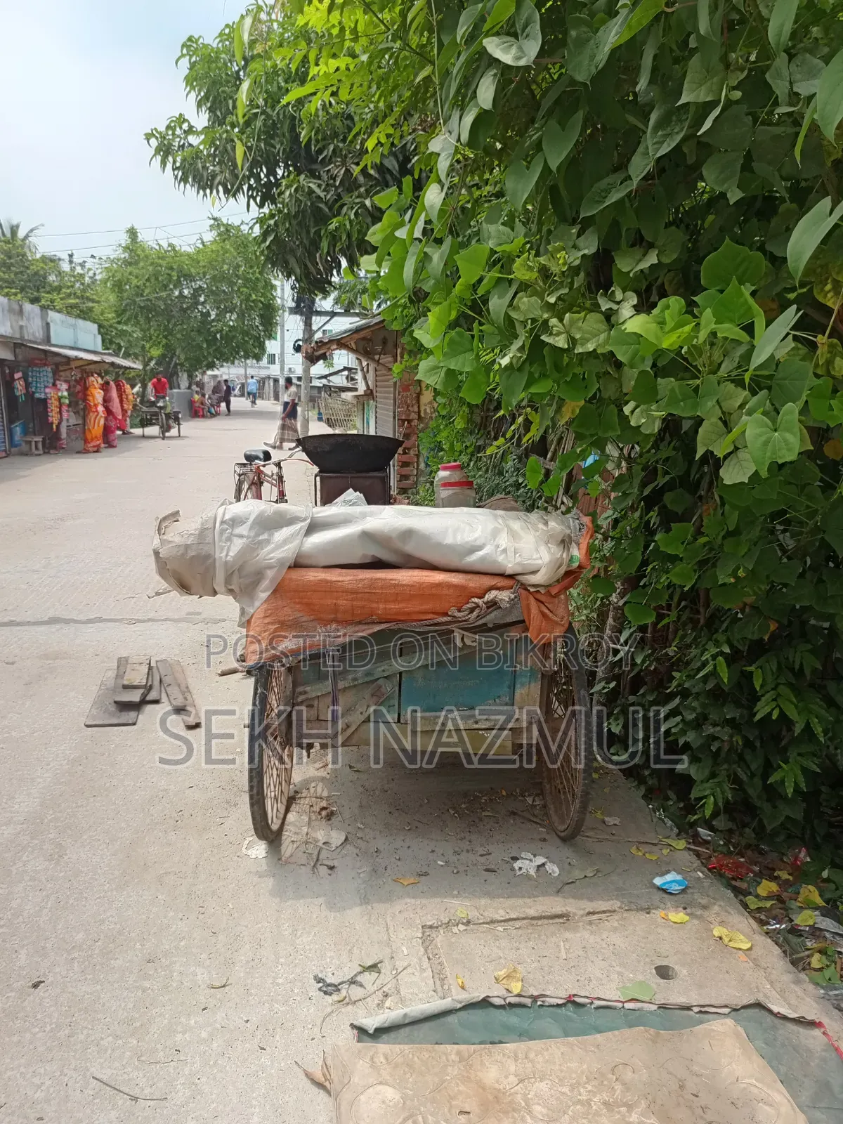 বাদাম এর গাড়ি