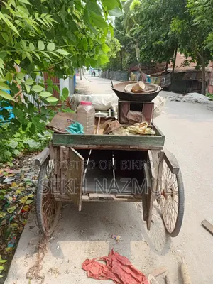 বাদাম এর গাড়ি