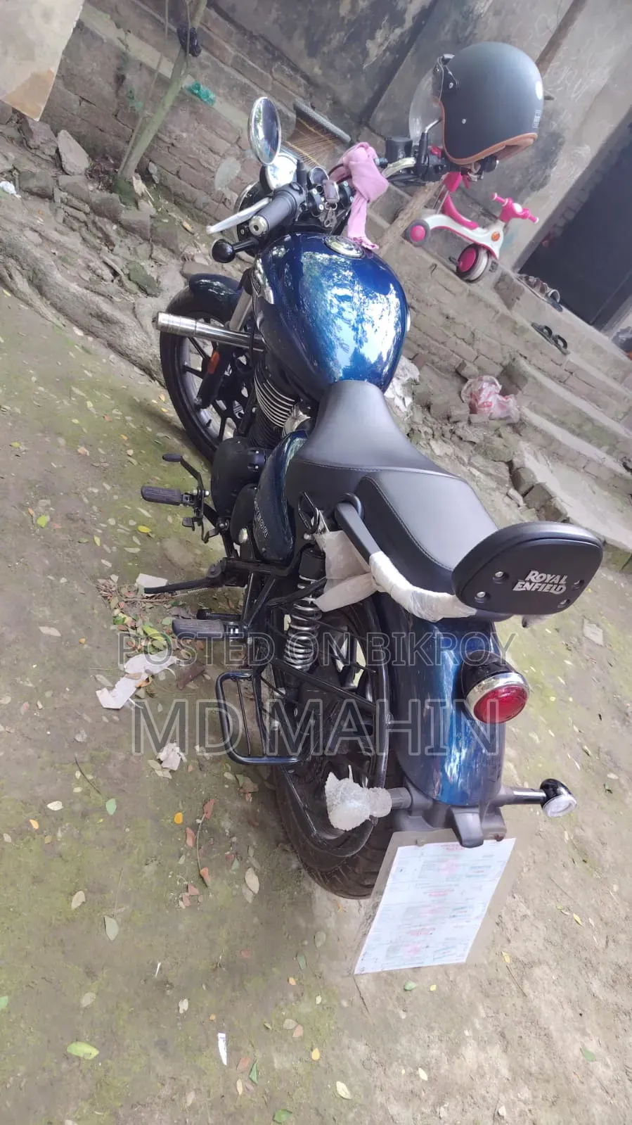 Royal Enfield Meteor 350 2026 Blue