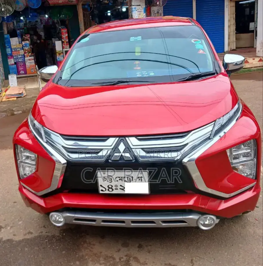 Mitsubishi Xpander 2022 Red