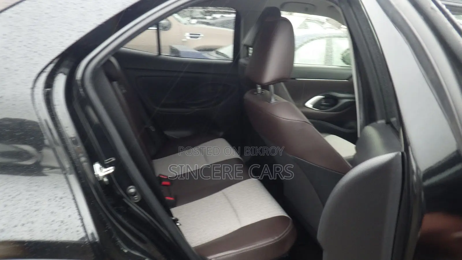 Toyota Yaris Cross 2021 Black