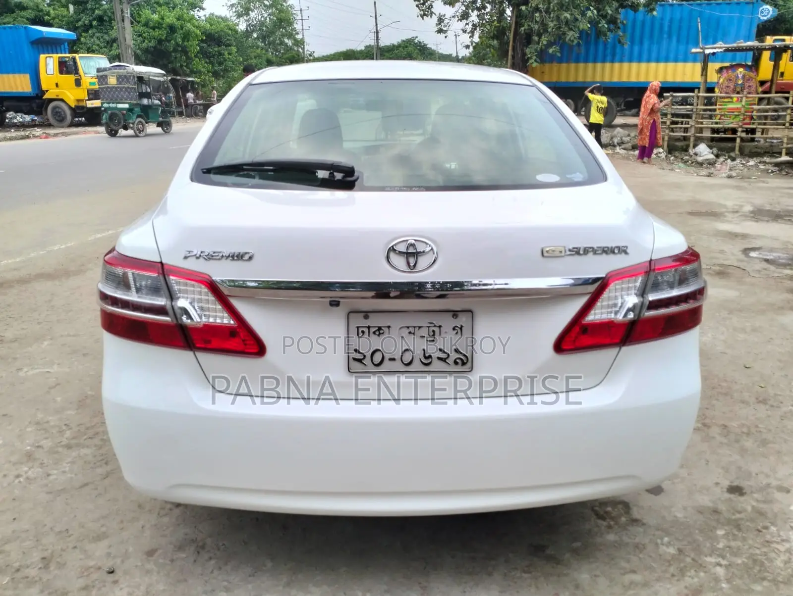 Toyota Premio 2010 White