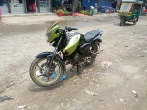 টিভিএস অ্যাপাচি আরটিআর ১৬০ ২ভি ২০১২ সবুজ