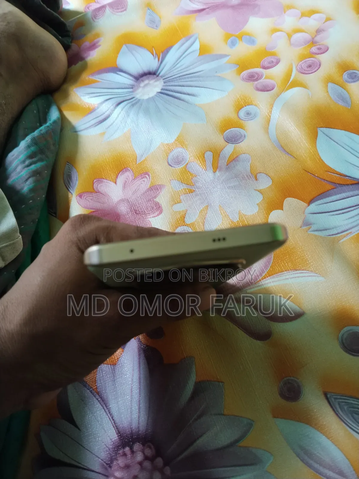 রিয়েলমি ২৫৬ জিবি রোজ গোল্ড