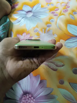 রিয়েলমি ২৫৬ জিবি রোজ গোল্ড