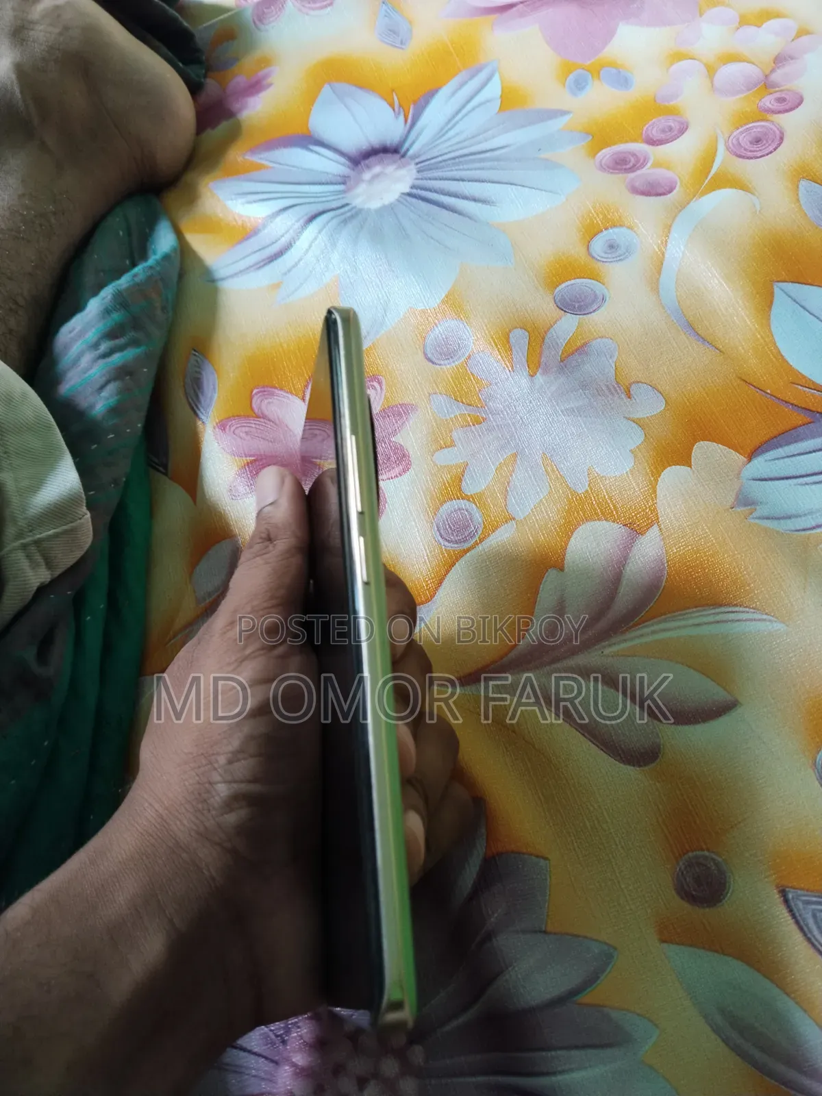 রিয়েলমি ২৫৬ জিবি রোজ গোল্ড