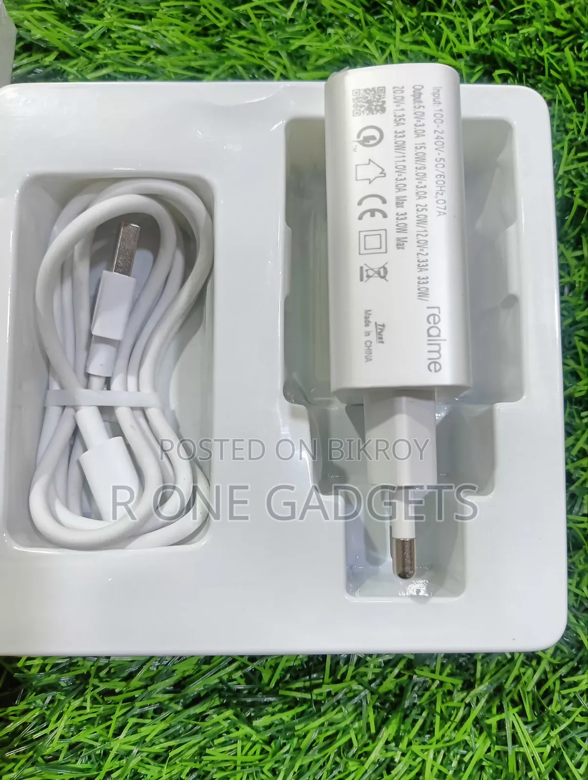 Realme 33 Watt Supervooc