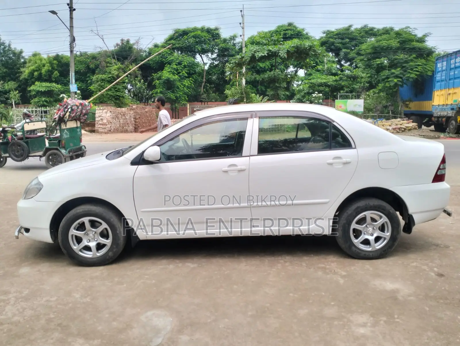 Toyota Corolla 2003 White