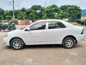Toyota Corolla 2003 White