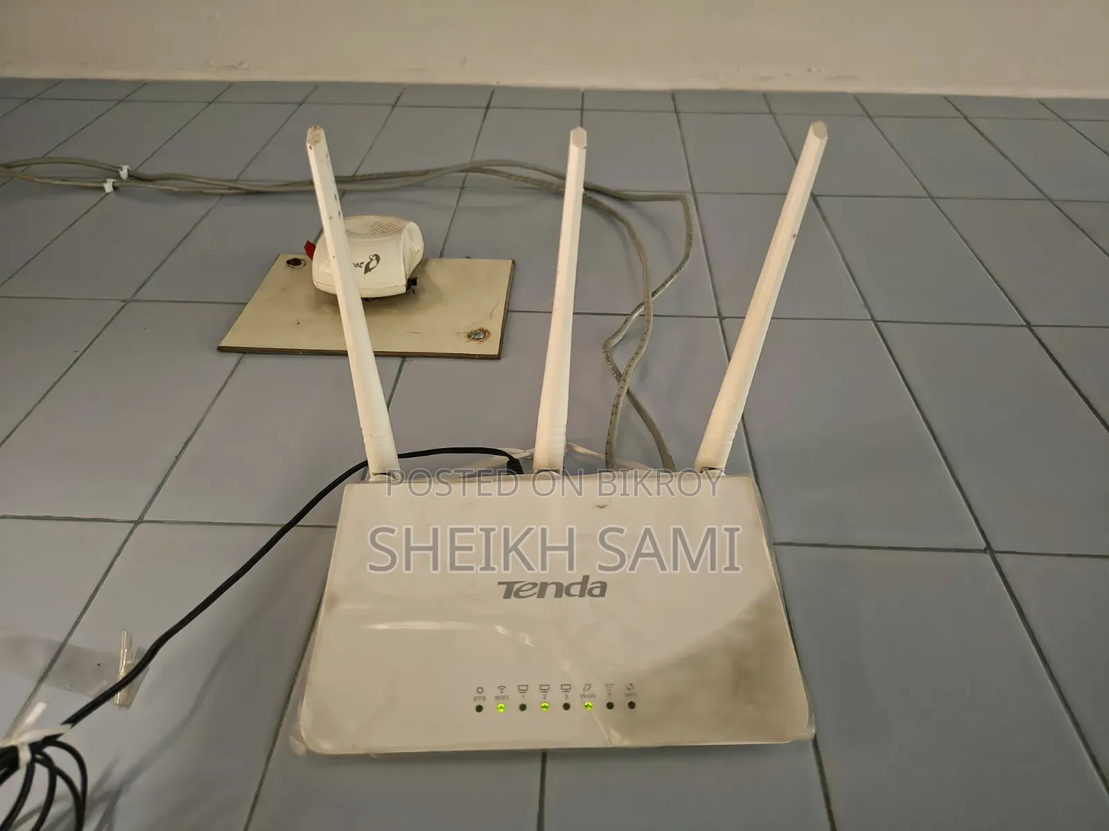 Tenda Router F3