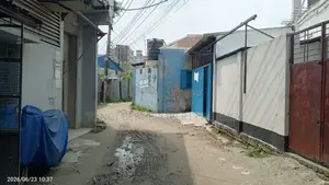 5-Bedroom Apartment in Tongi for sale
