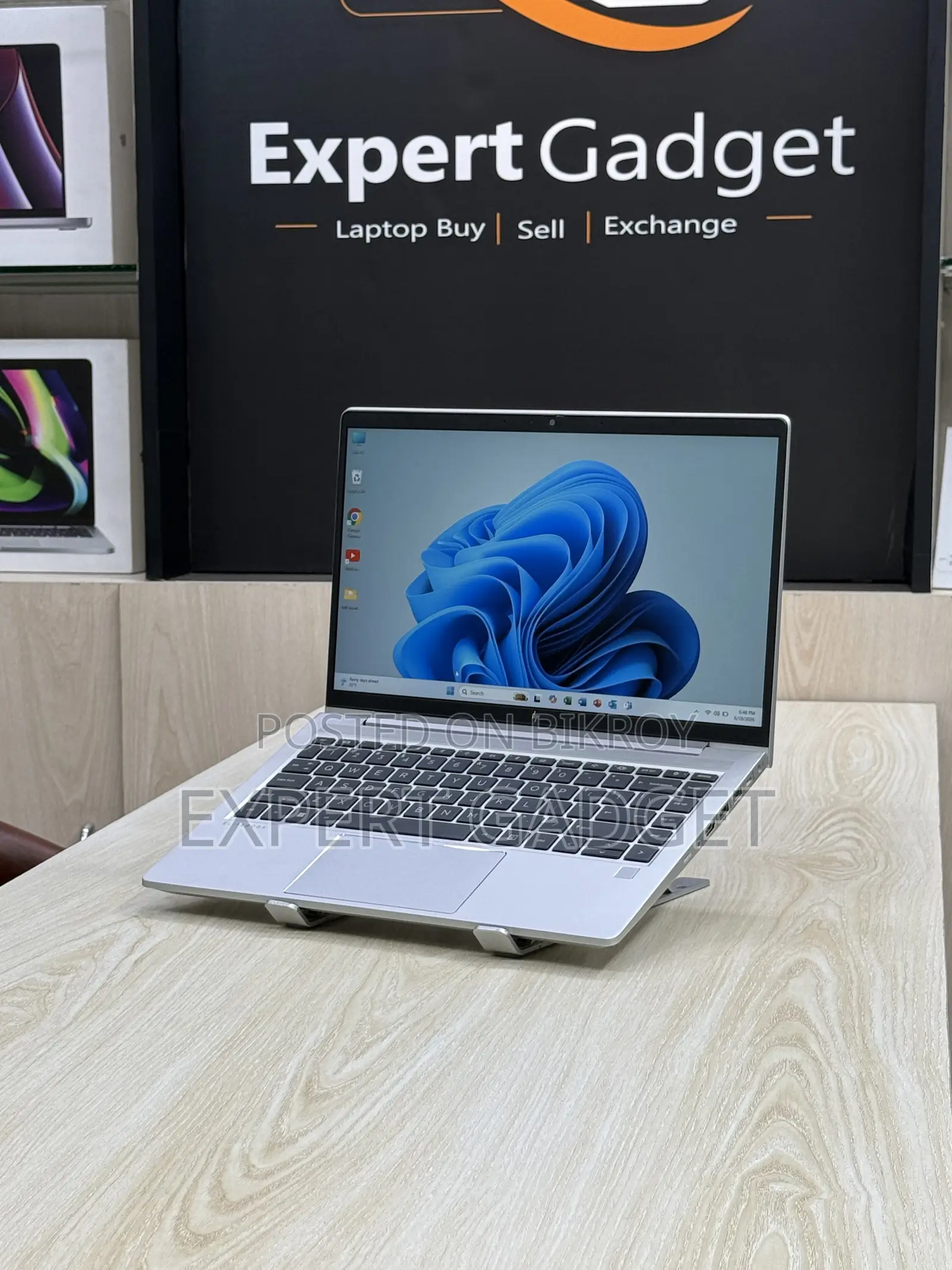 Laptop HP EliteBook 640 G10 16GB AMD Ryzen 5 SSD 256GB