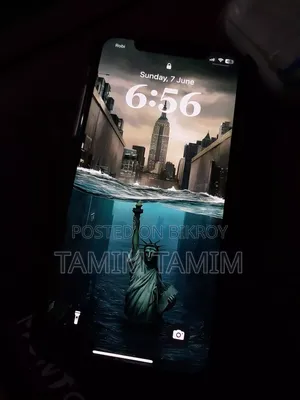 New Apple iPhone XS 64 GB Black