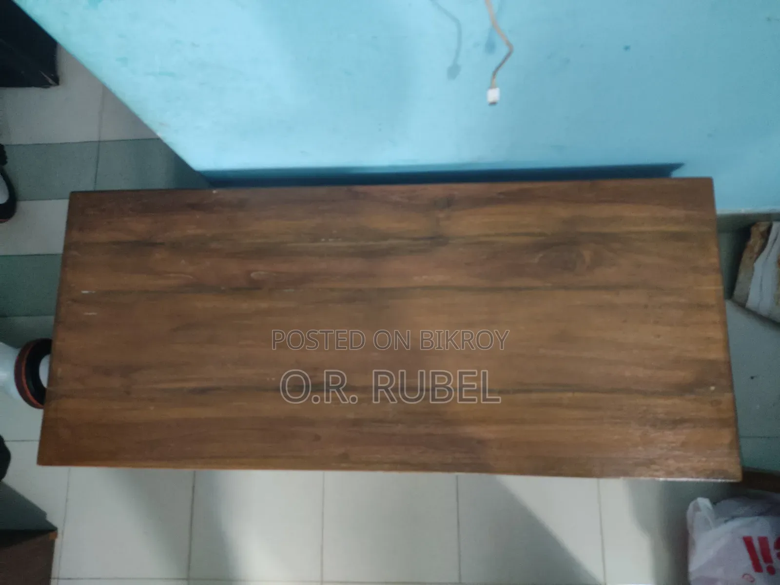 Sofa set 2+1+1 table