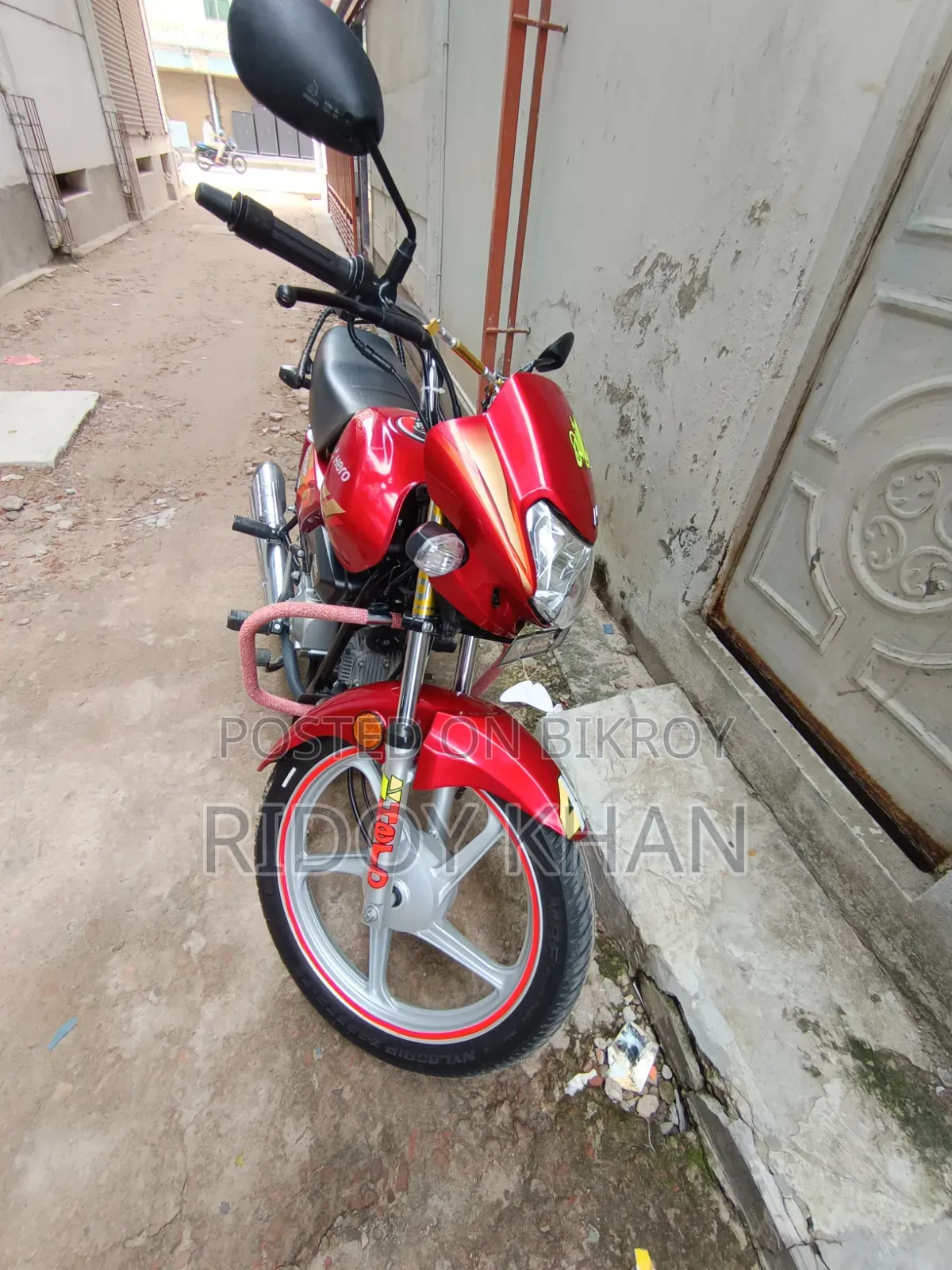 New Hero HF Deluxe 2025 Red