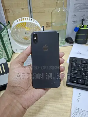 Apple iPhone X 64 GB Black