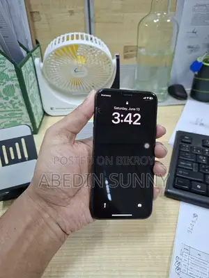 Apple iPhone X 64 GB Black