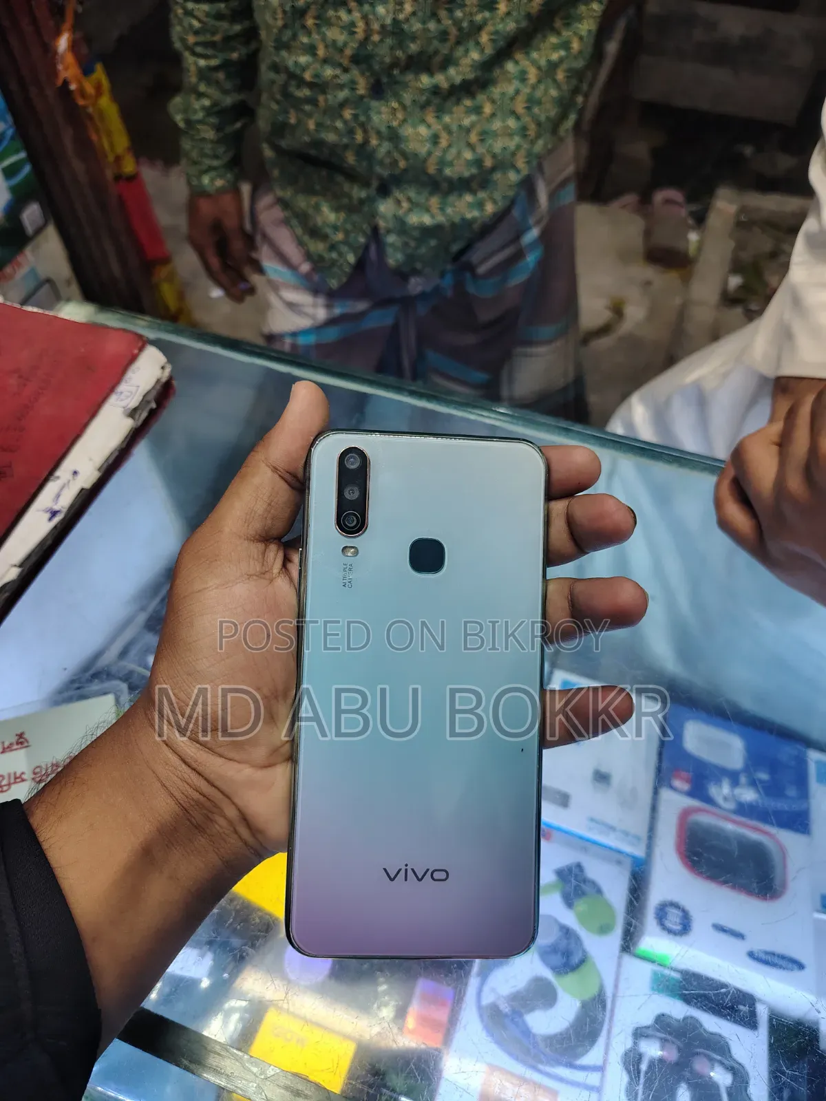 Vivo Y19 128 GB