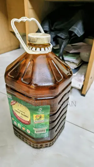 খাঁটি ঘানি ভাঙা সরিষার তেল