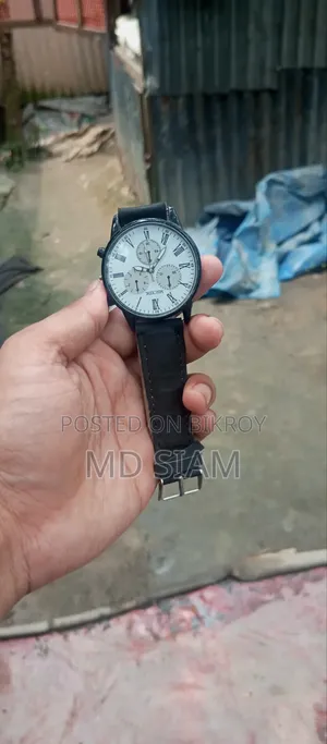 ম্যান স্টাইলিশ ওয়াচ