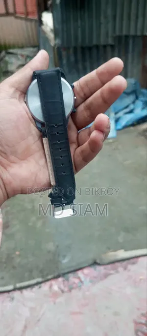 ম্যান স্টাইলিশ ওয়াচ