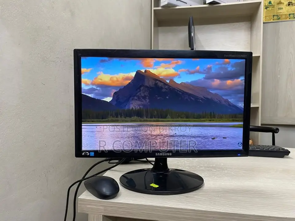 New Desktop Computer 8GB Intel Core I3 SSD 128GB