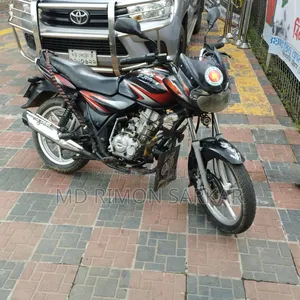 Bajaj Discover 125 2017 Red