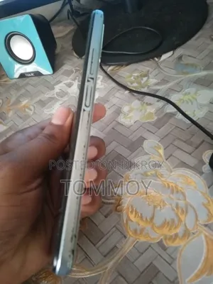 Vivo Y21 64 GB Blue
