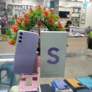 স্যামসাং গ্যালাক্সি এস২১ এফই ৫জি ১২৮ জিবি নীল