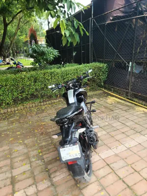 TVS Apache 160 4V 2020 Black