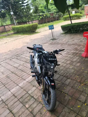TVS Apache 160 4V 2020 Black