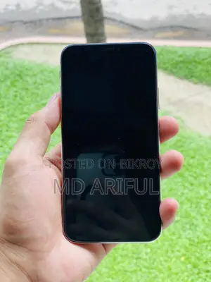Apple iPhone X 64 GB White