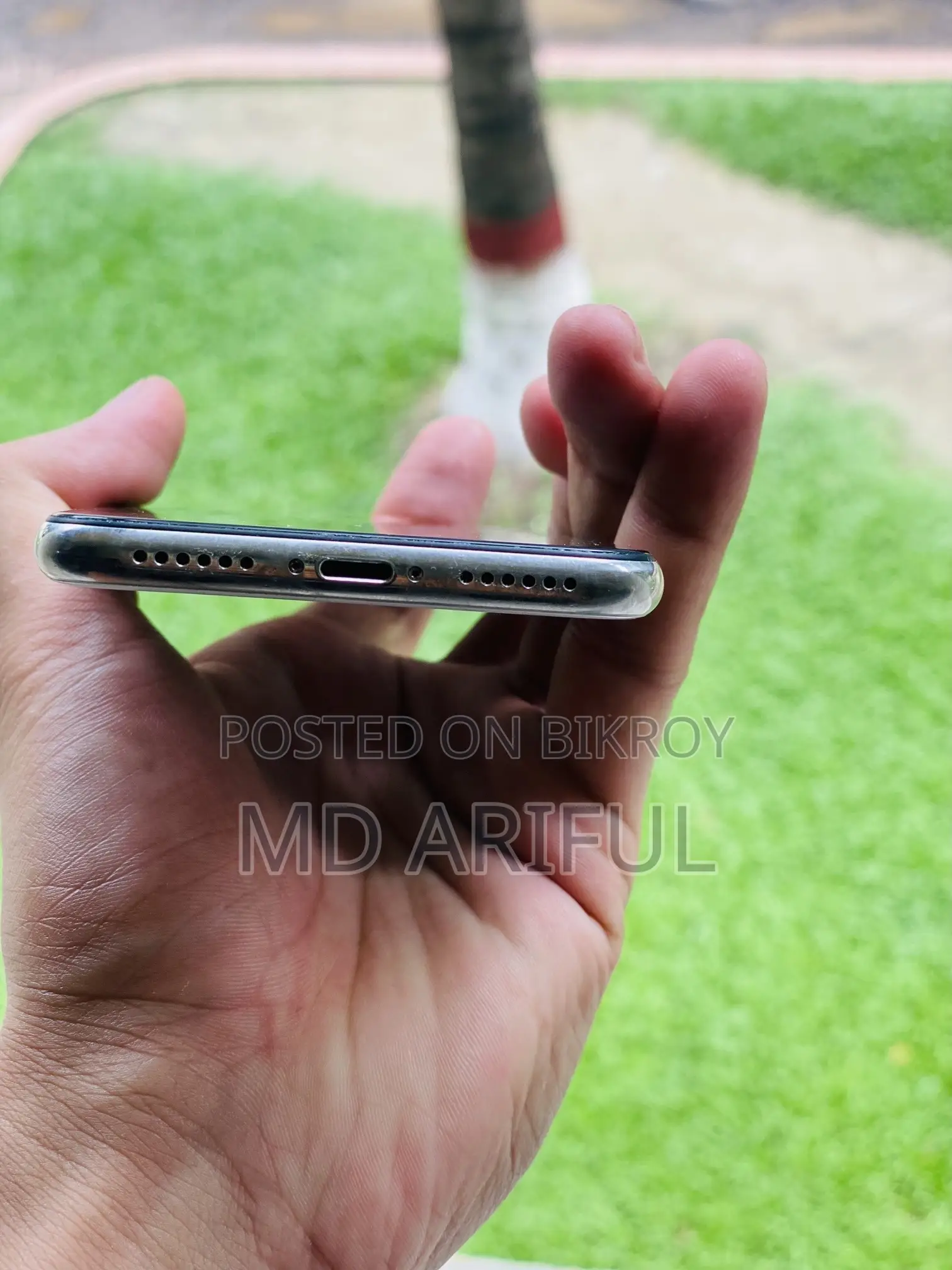 অ্যাপল আইফোন এক্স ৬৪ জিবি হোয়াইট