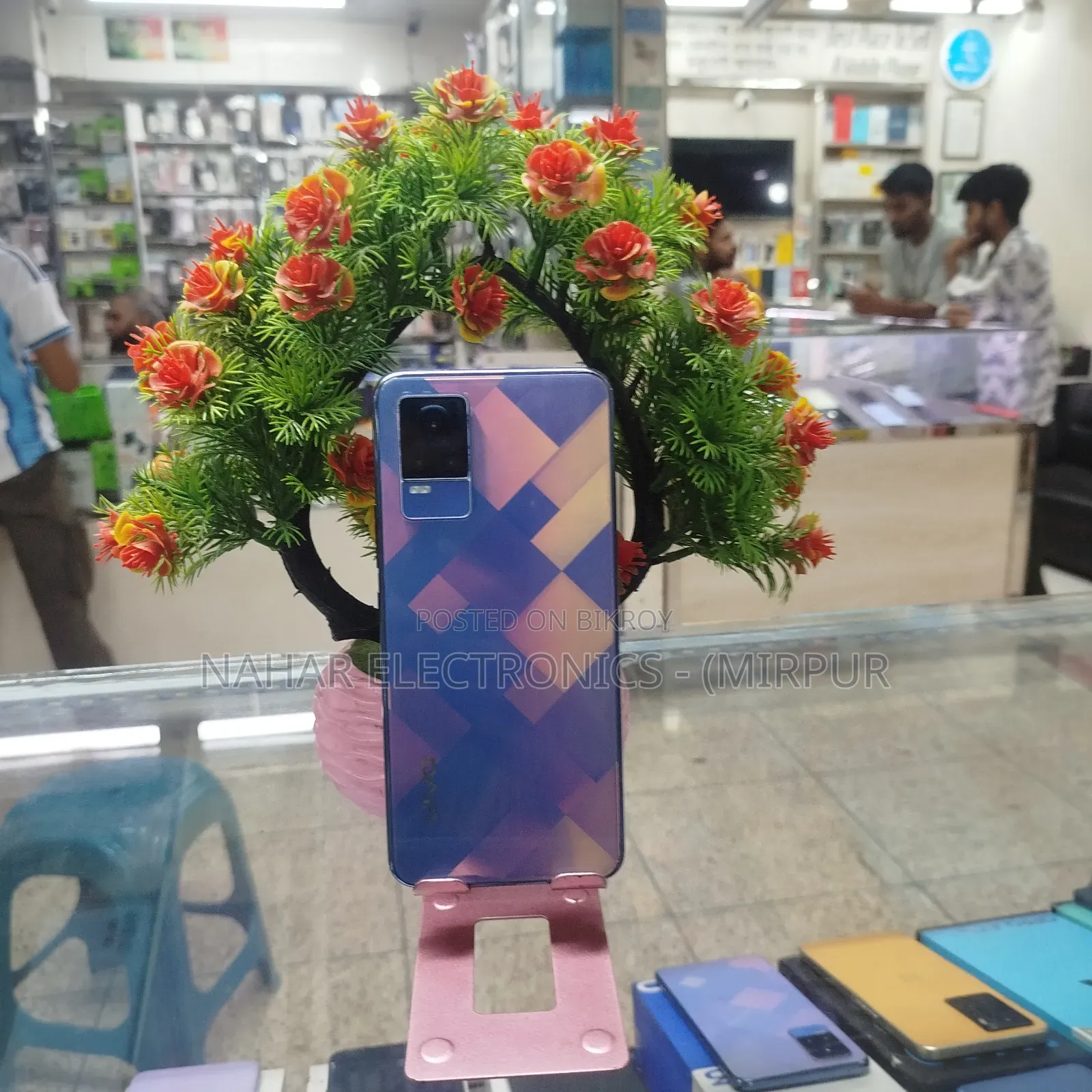 Vivo Y73 64 GB Blue