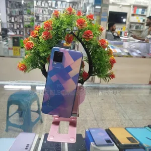 Vivo Y73 64 GB Blue