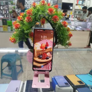 Vivo Y73 64 GB Blue