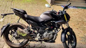 Hero Xtreme 125R 2025 Black