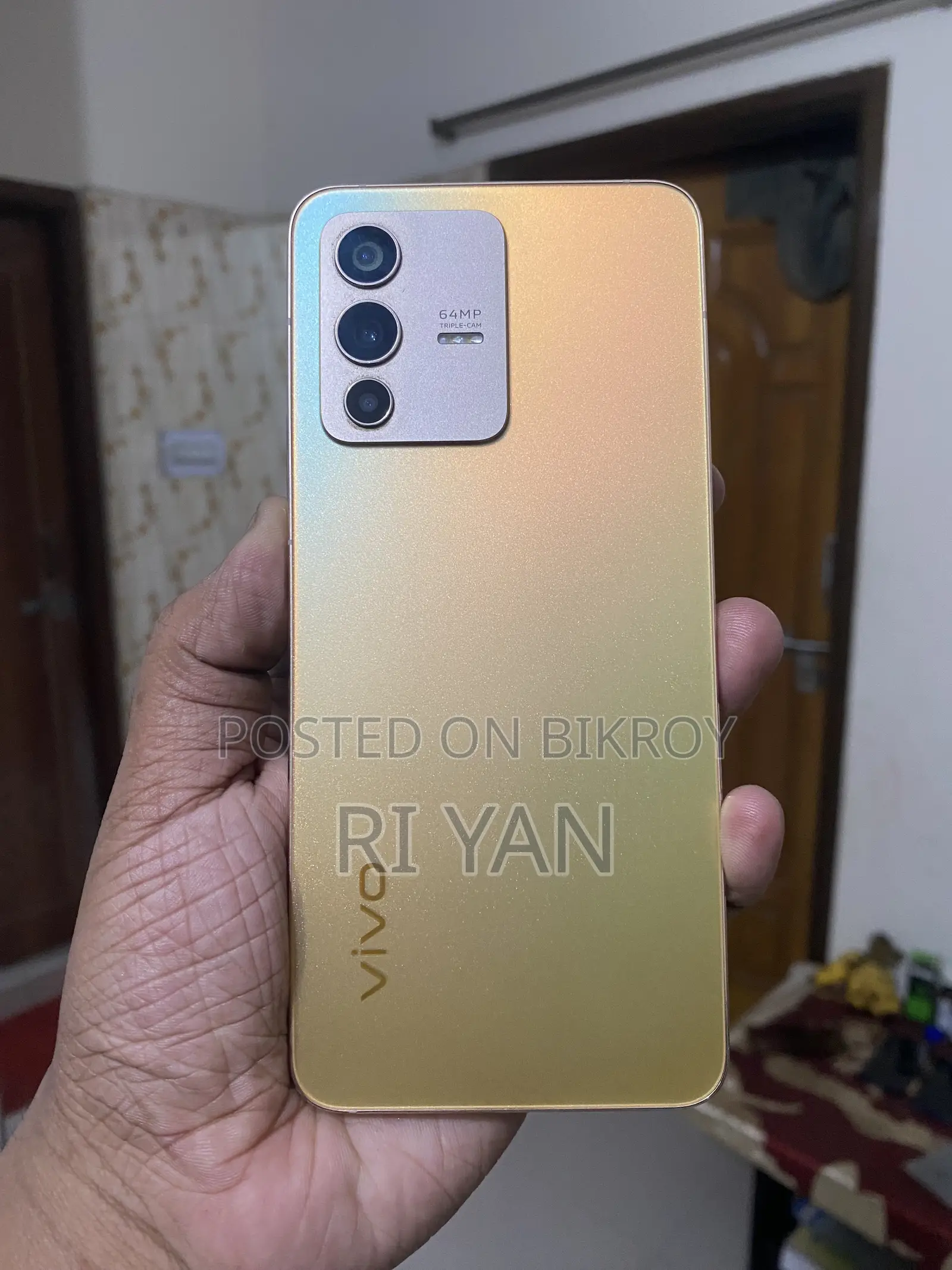 Vivo V23 5G 128 GB Gold