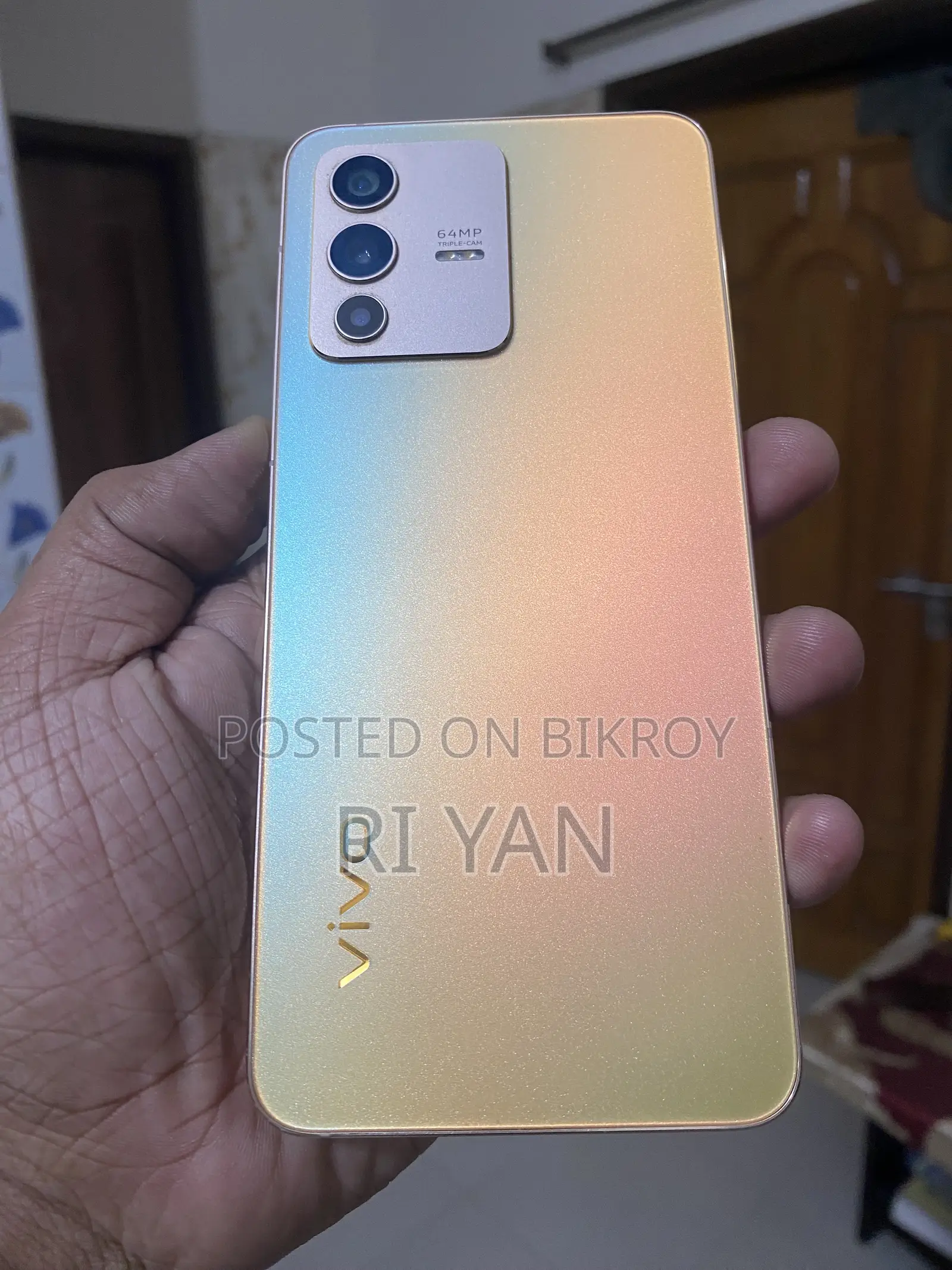 Vivo V23 5G 128 GB Gold
