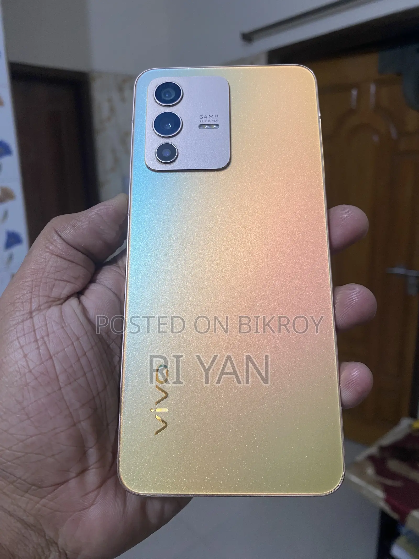 Vivo V23 5G 128 GB Gold