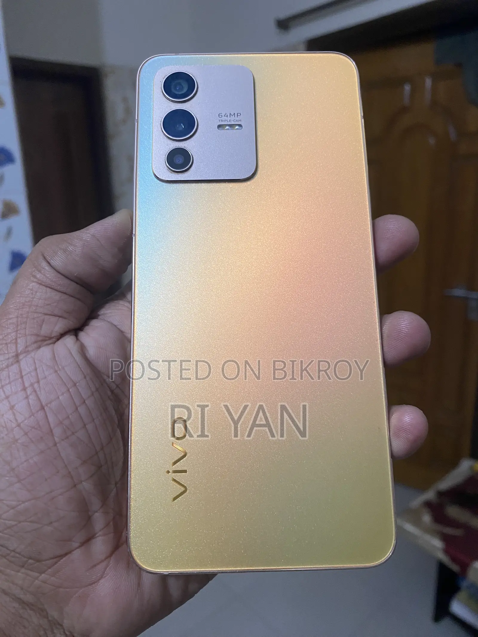 Vivo V23 5G 128 GB Gold