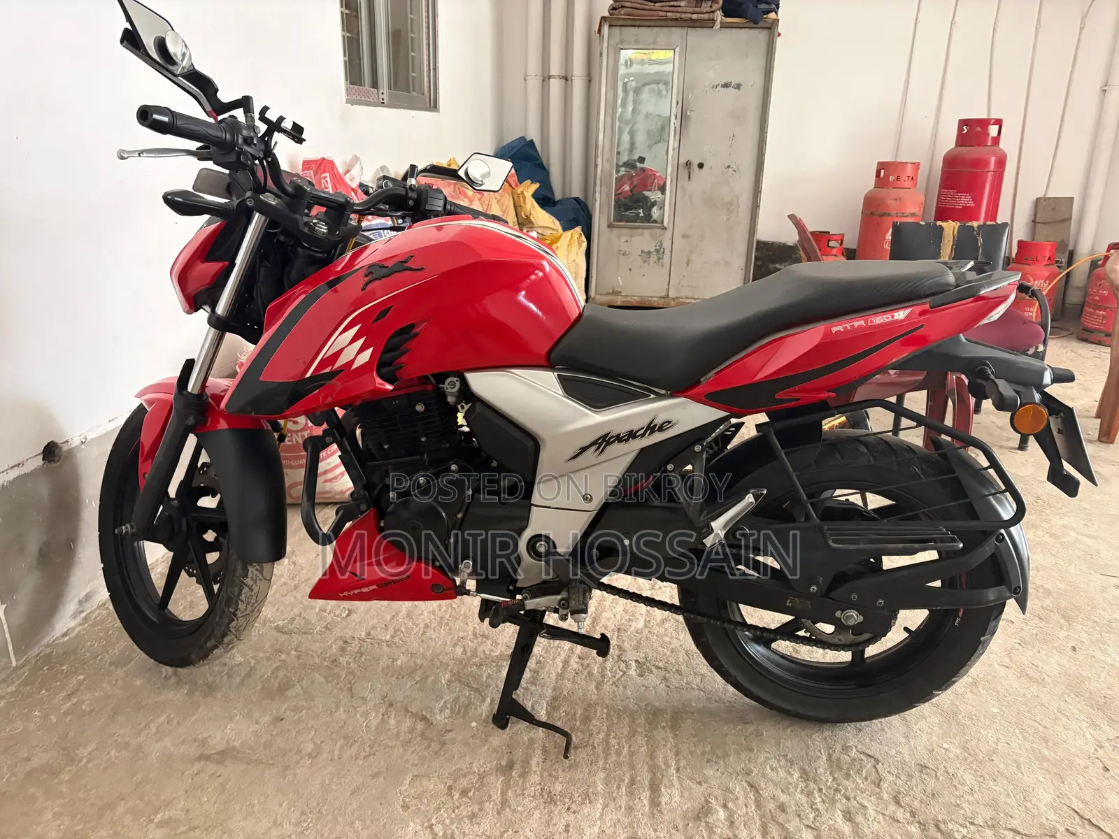 TVS Apache RTR 160 4V 2021 Red